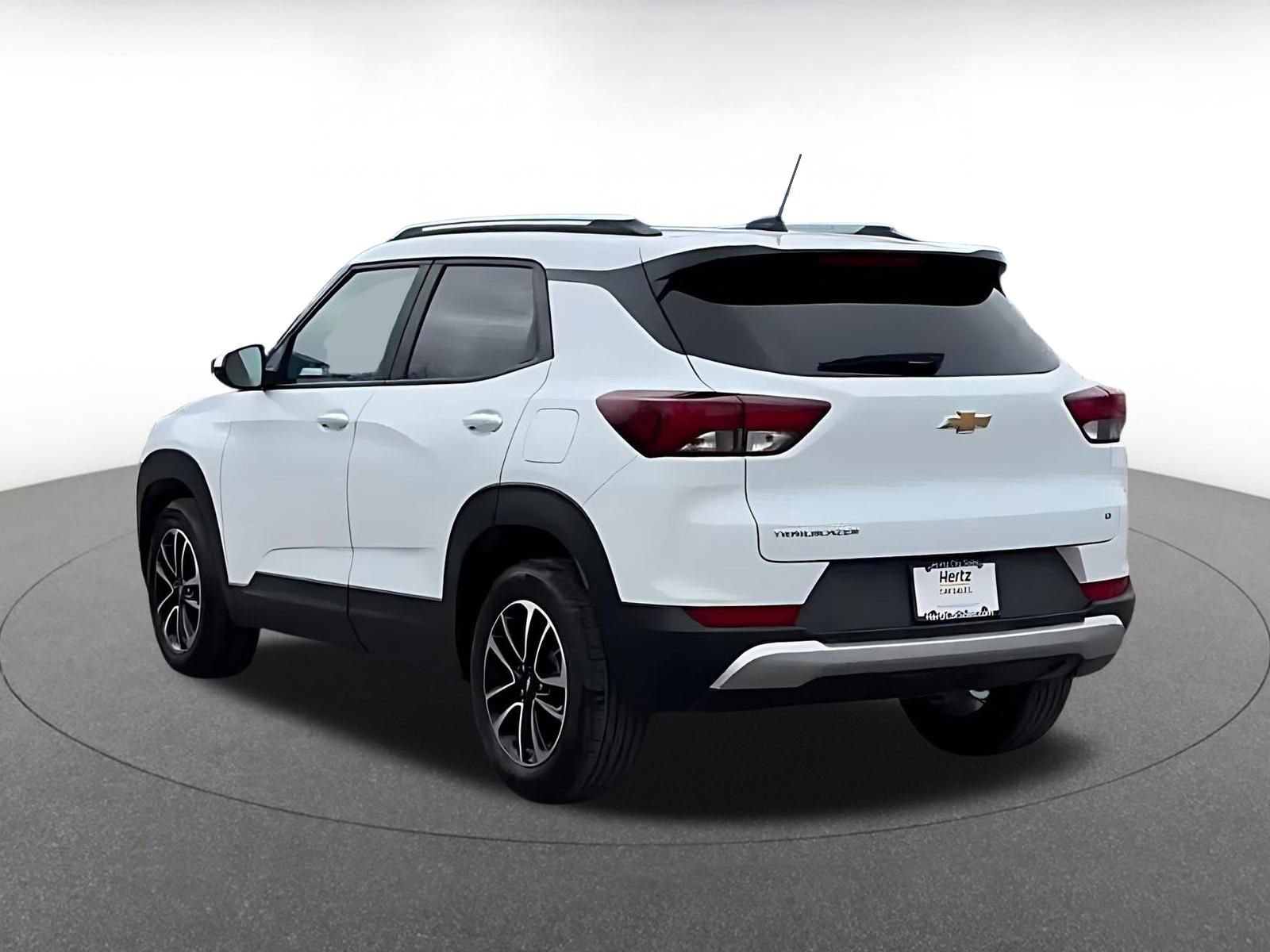 Thumbnail: 2025 Chevrolet TrailBlazer - 11