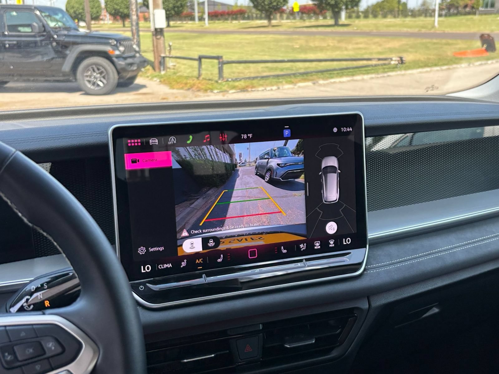 Thumbnail: 2026 Volkswagen Tiguan - 21