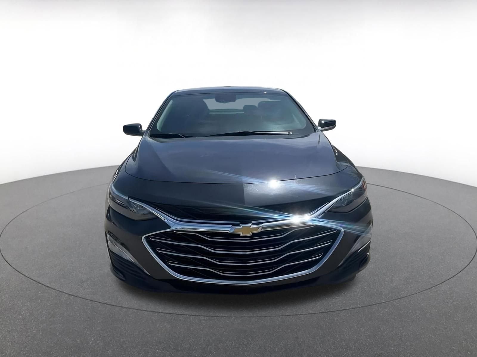 Thumbnail: 2023 Chevrolet Malibu - 5