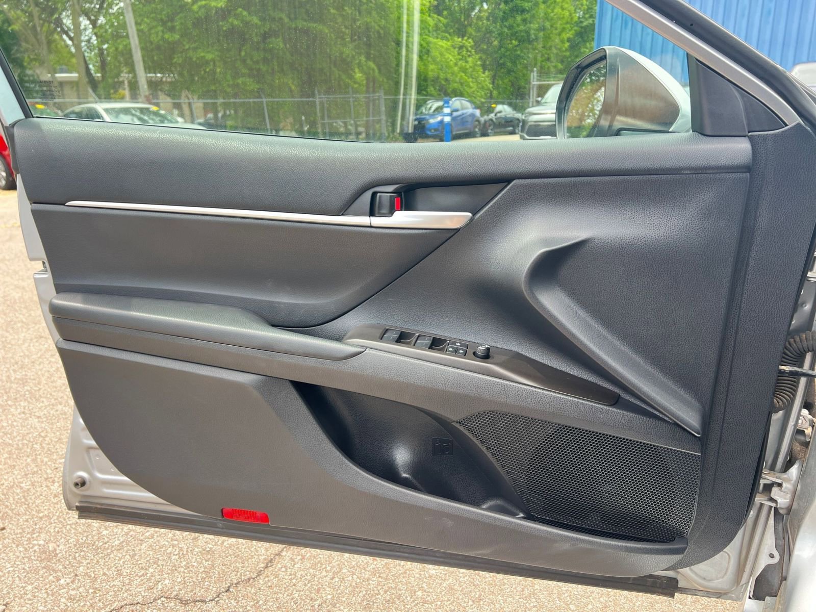 Thumbnail: 2023 Toyota Camry - 20