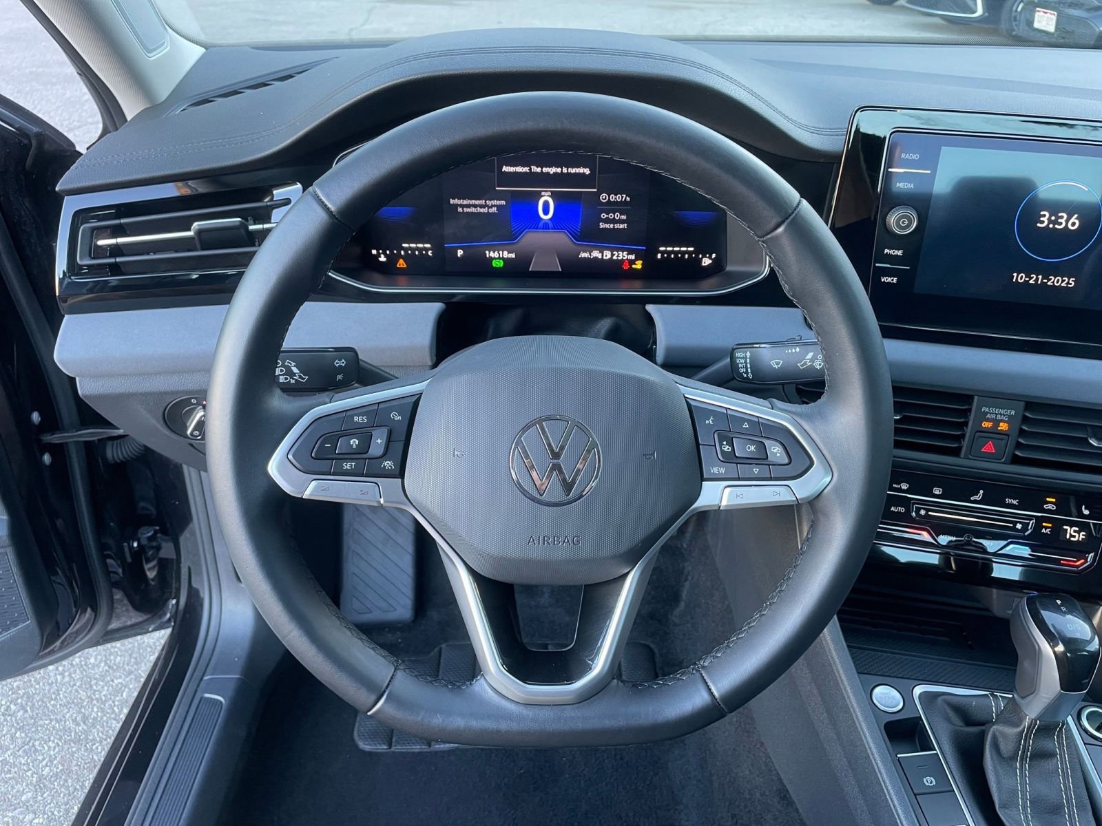 Thumbnail: 2025 Volkswagen Jetta - 27