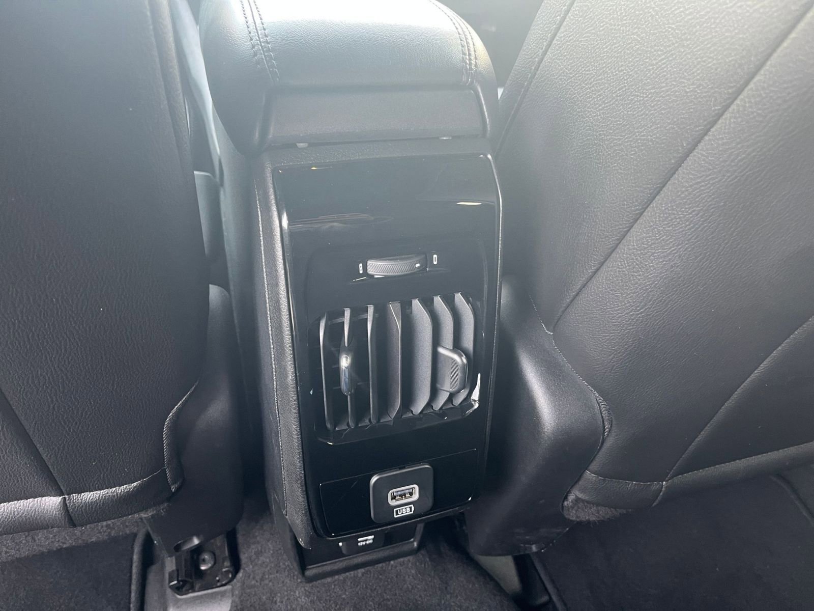 Thumbnail: 2025 Jeep Compass - 23