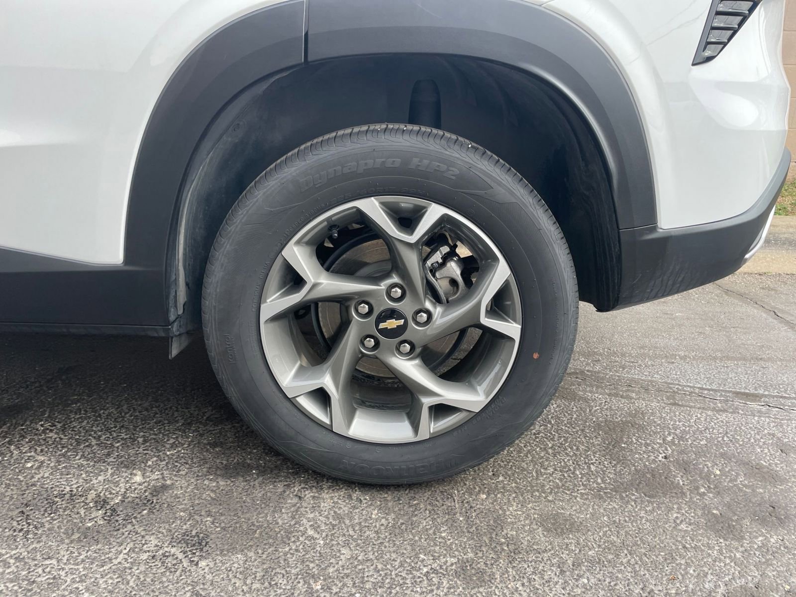 Thumbnail: 2025 Chevrolet Trax - 29