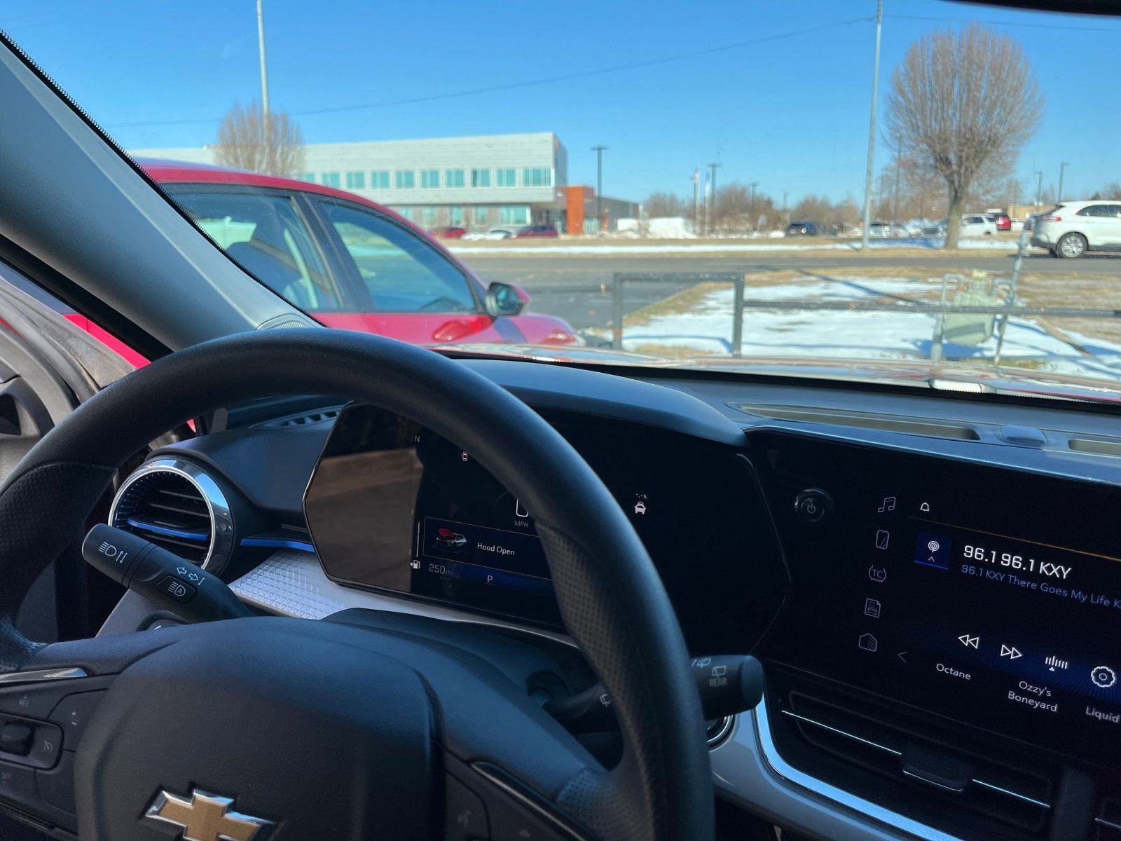 Thumbnail: 2025 Chevrolet Trax - 33