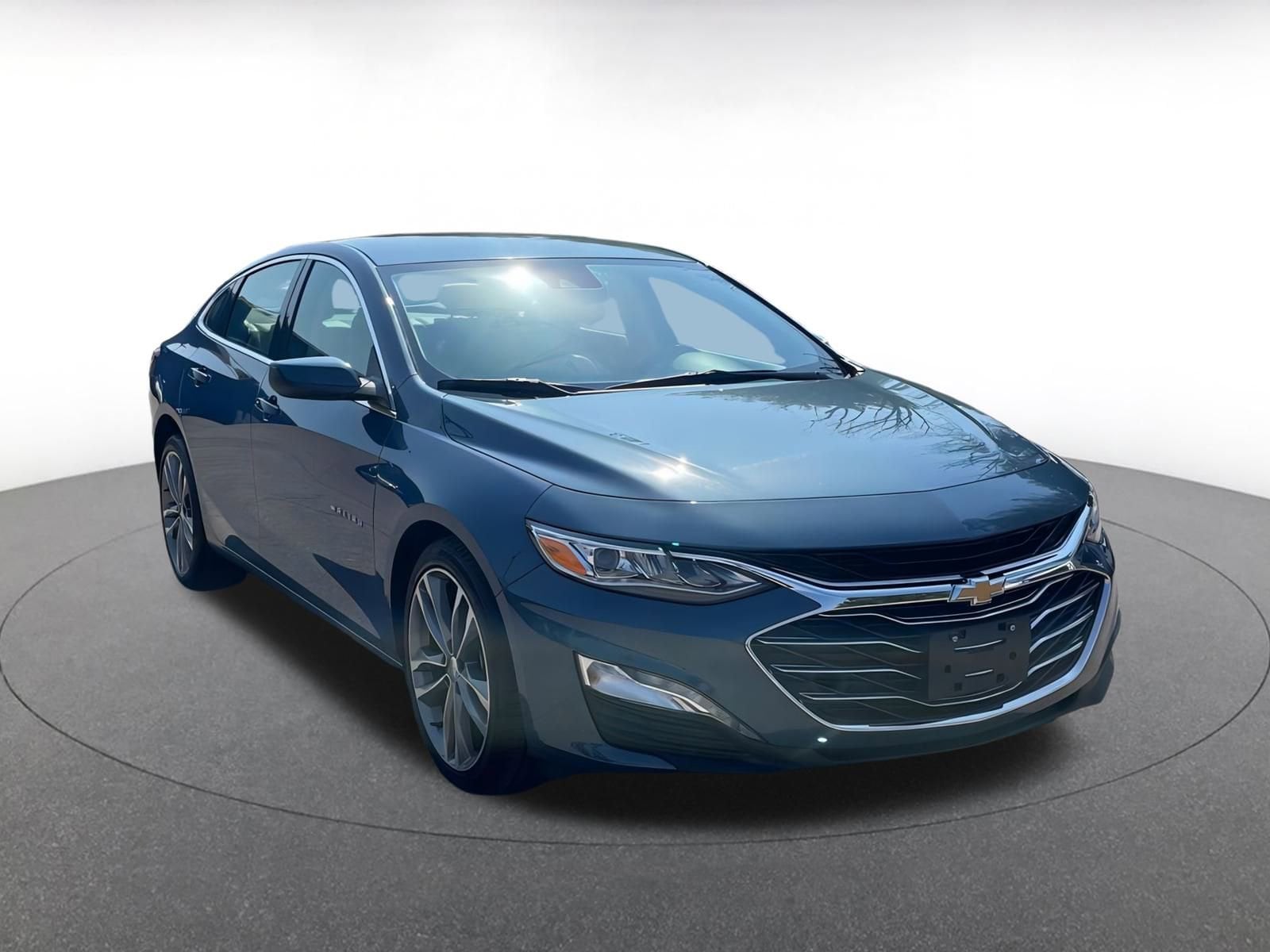 Thumbnail: 2024 Chevrolet Malibu - 1