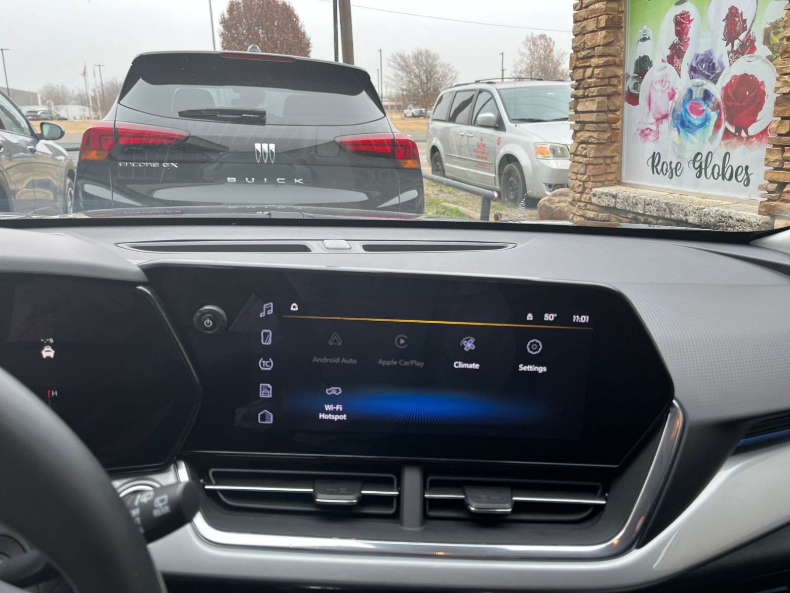 Thumbnail: 2025 Chevrolet Trax - 18