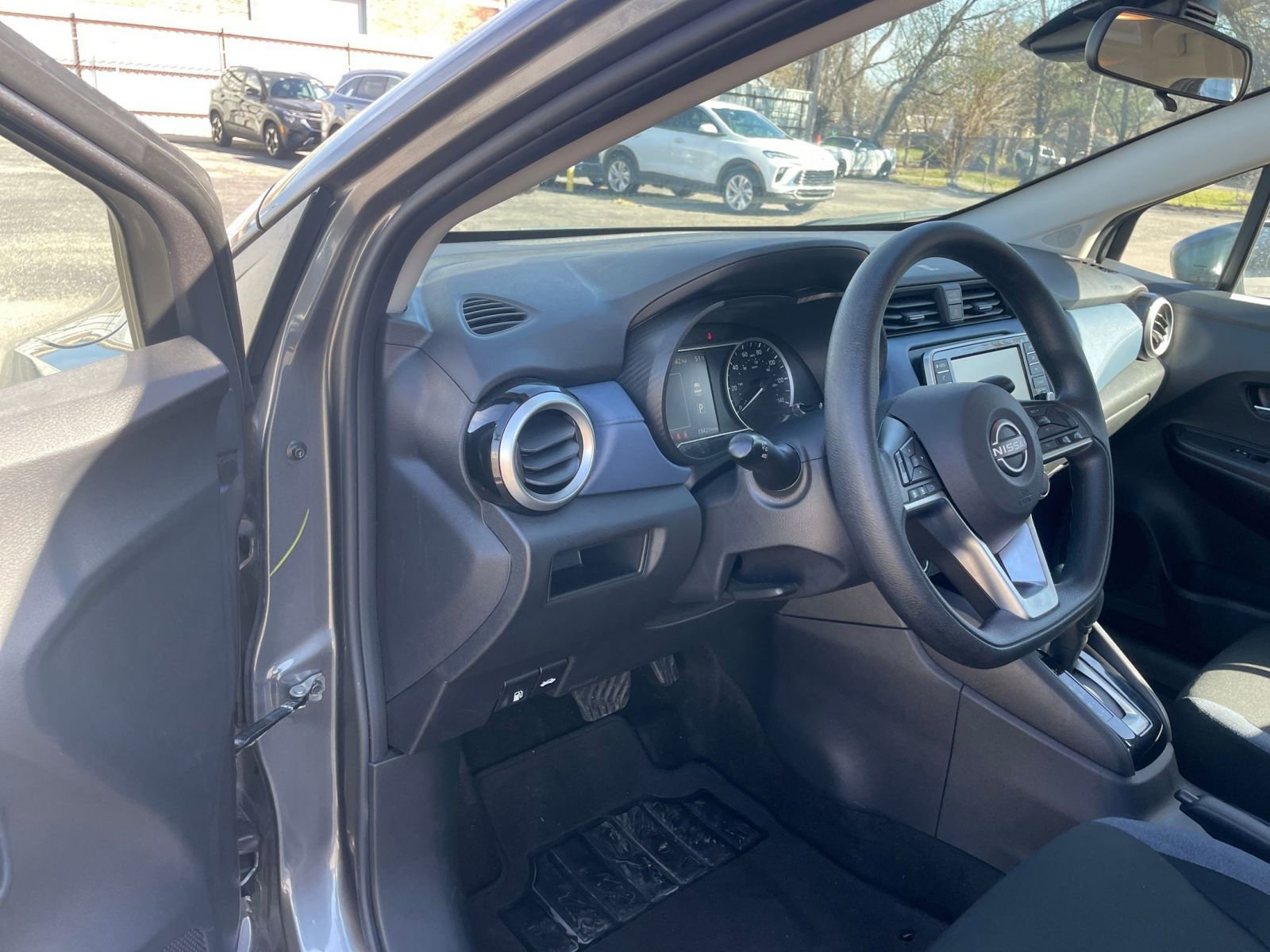 Thumbnail: 2025 Nissan Versa - 32