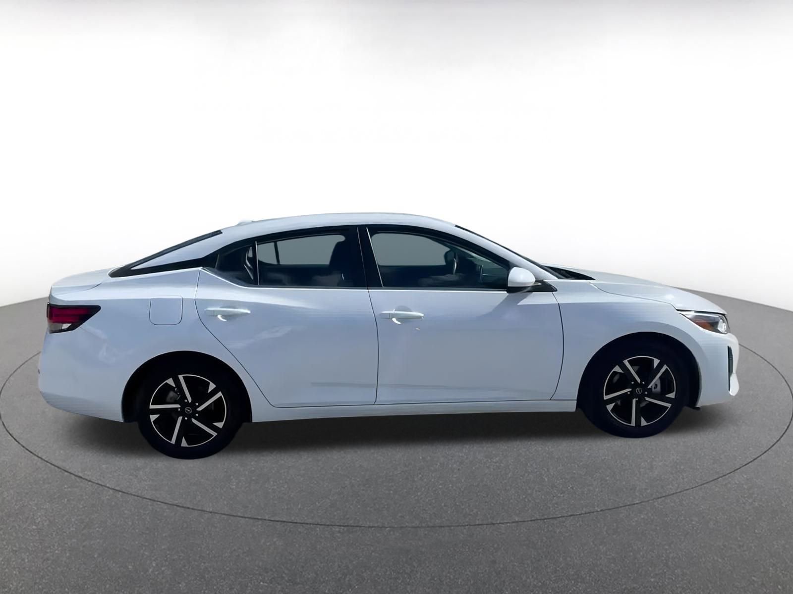 Thumbnail: 2024 Nissan Sentra - 16