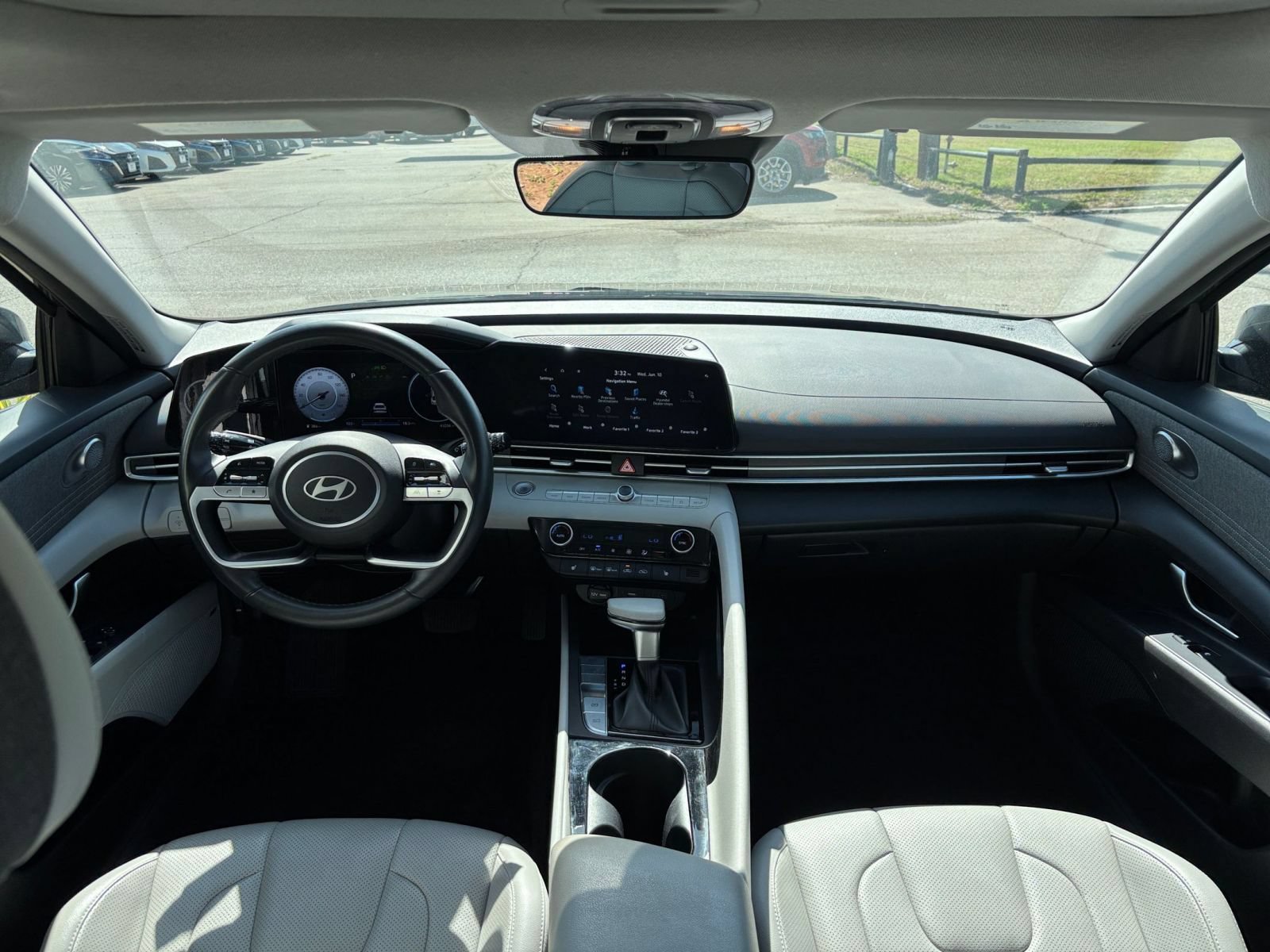 Thumbnail: 2025 Hyundai Elantra - 35