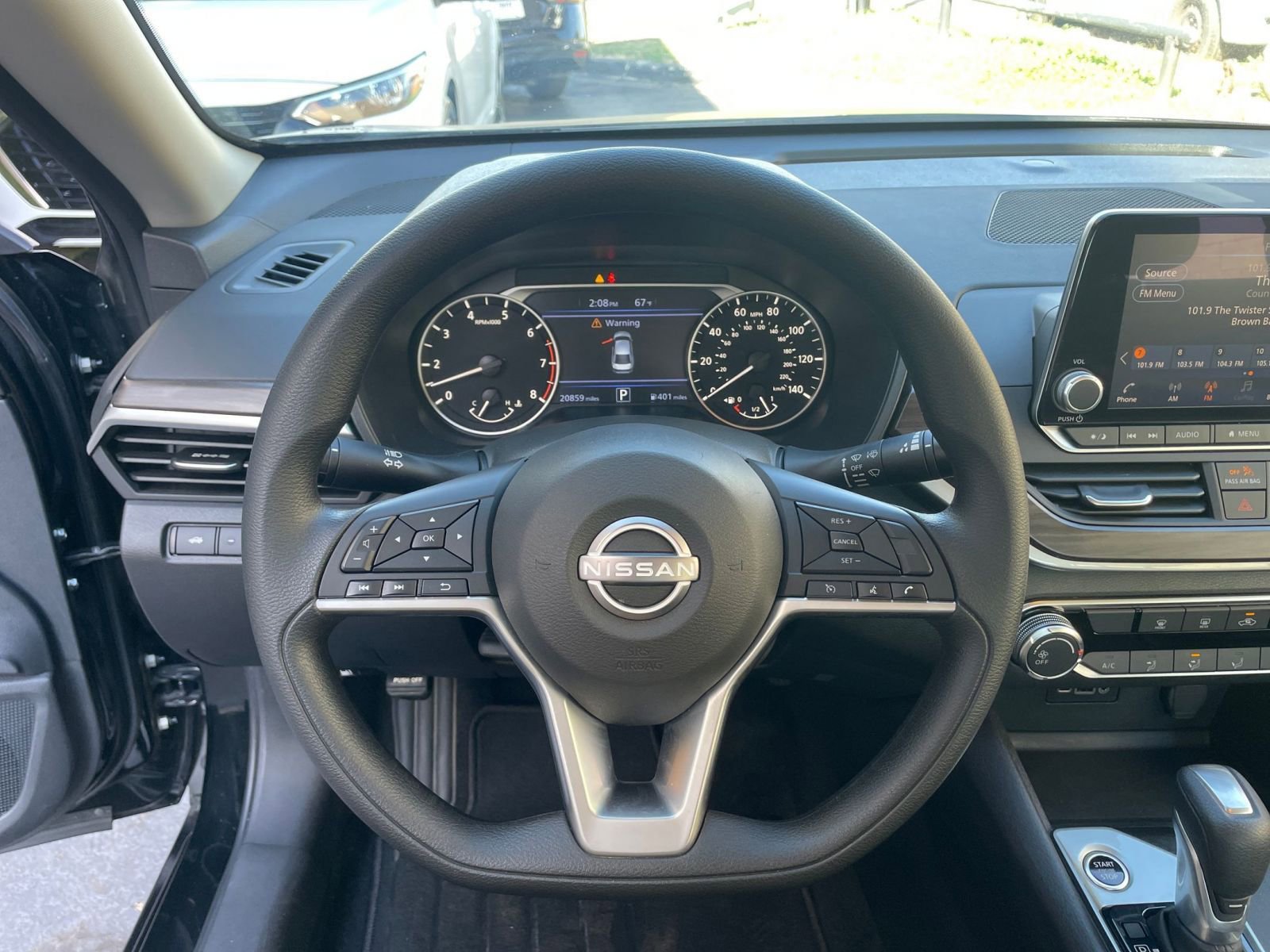 Thumbnail: 2025 Nissan Altima - 28