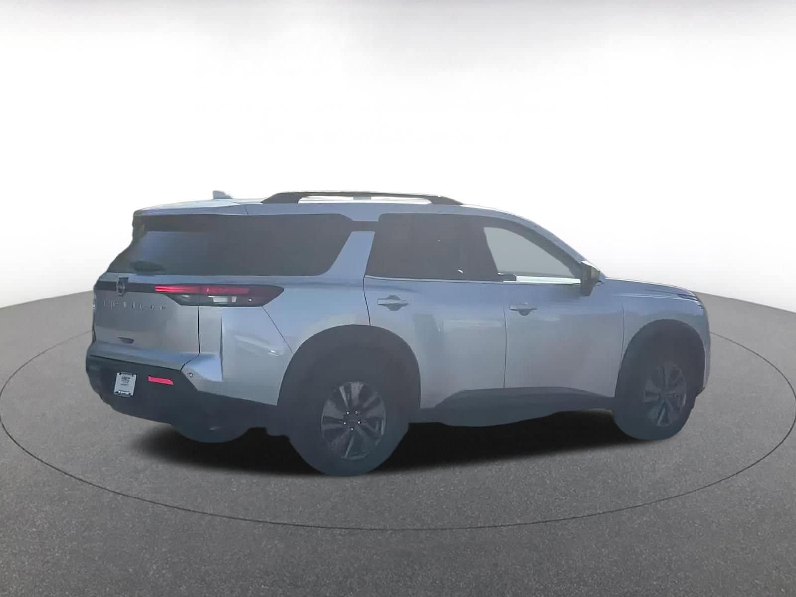 Thumbnail: 2025 Nissan Pathfinder - 15