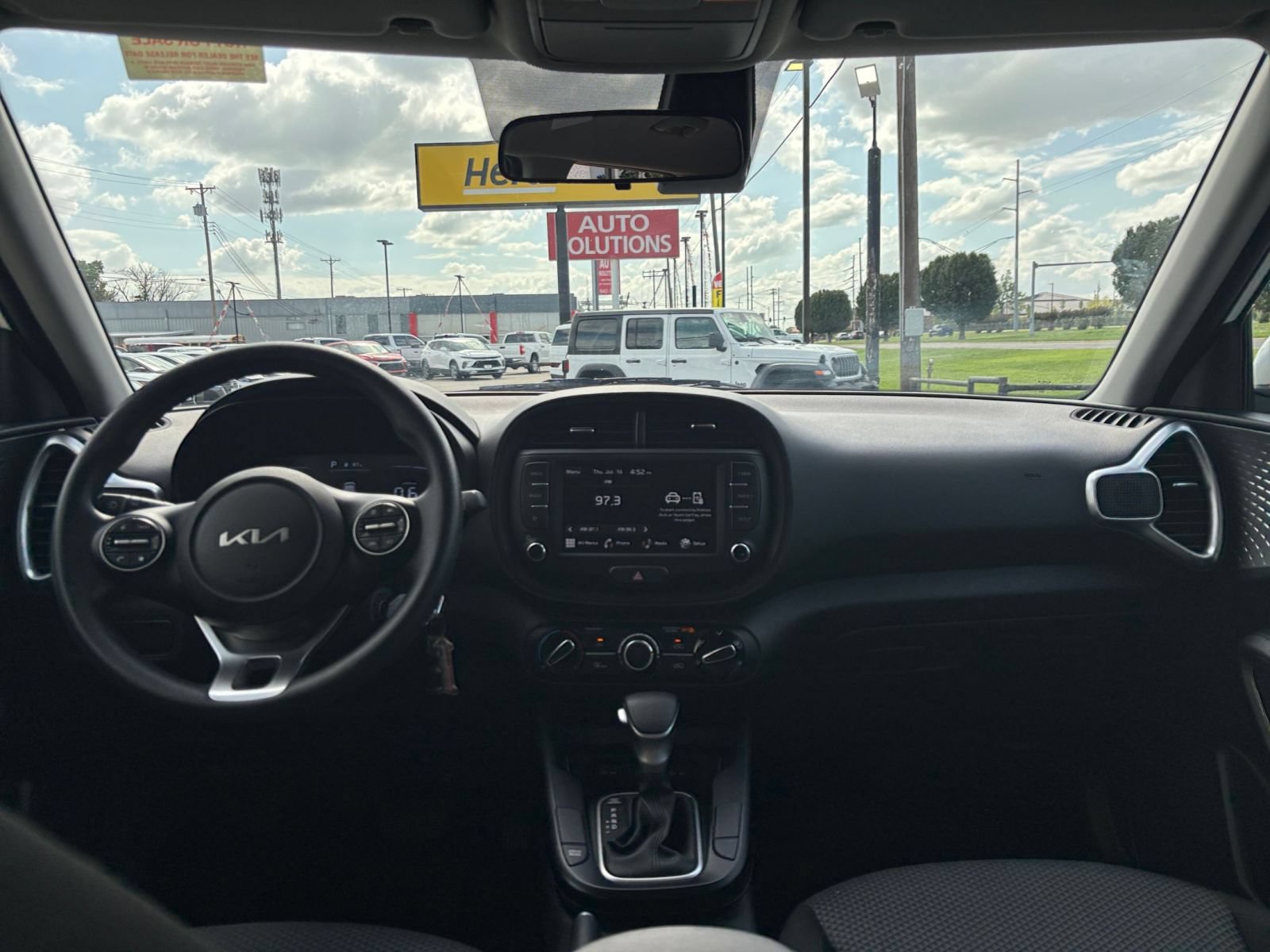 Thumbnail: 2025 Kia Soul - 30