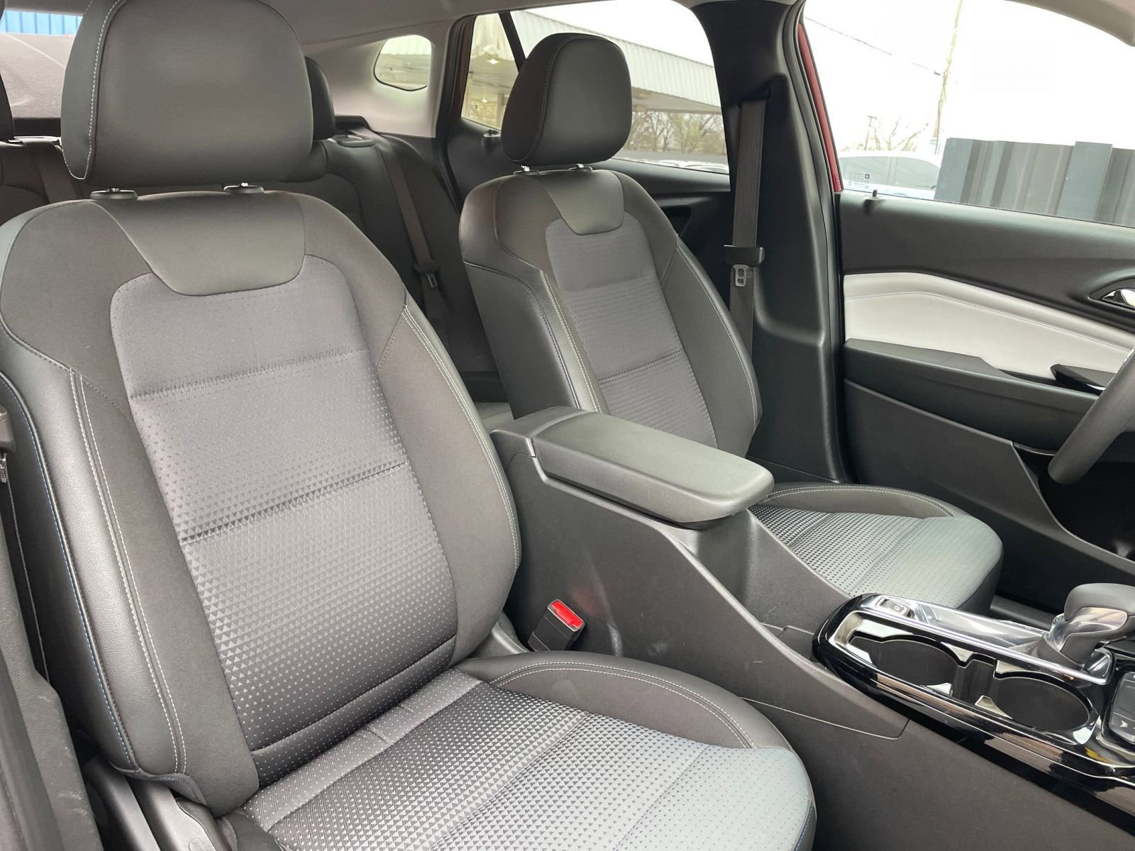 Thumbnail: 2025 Chevrolet Trax - 35