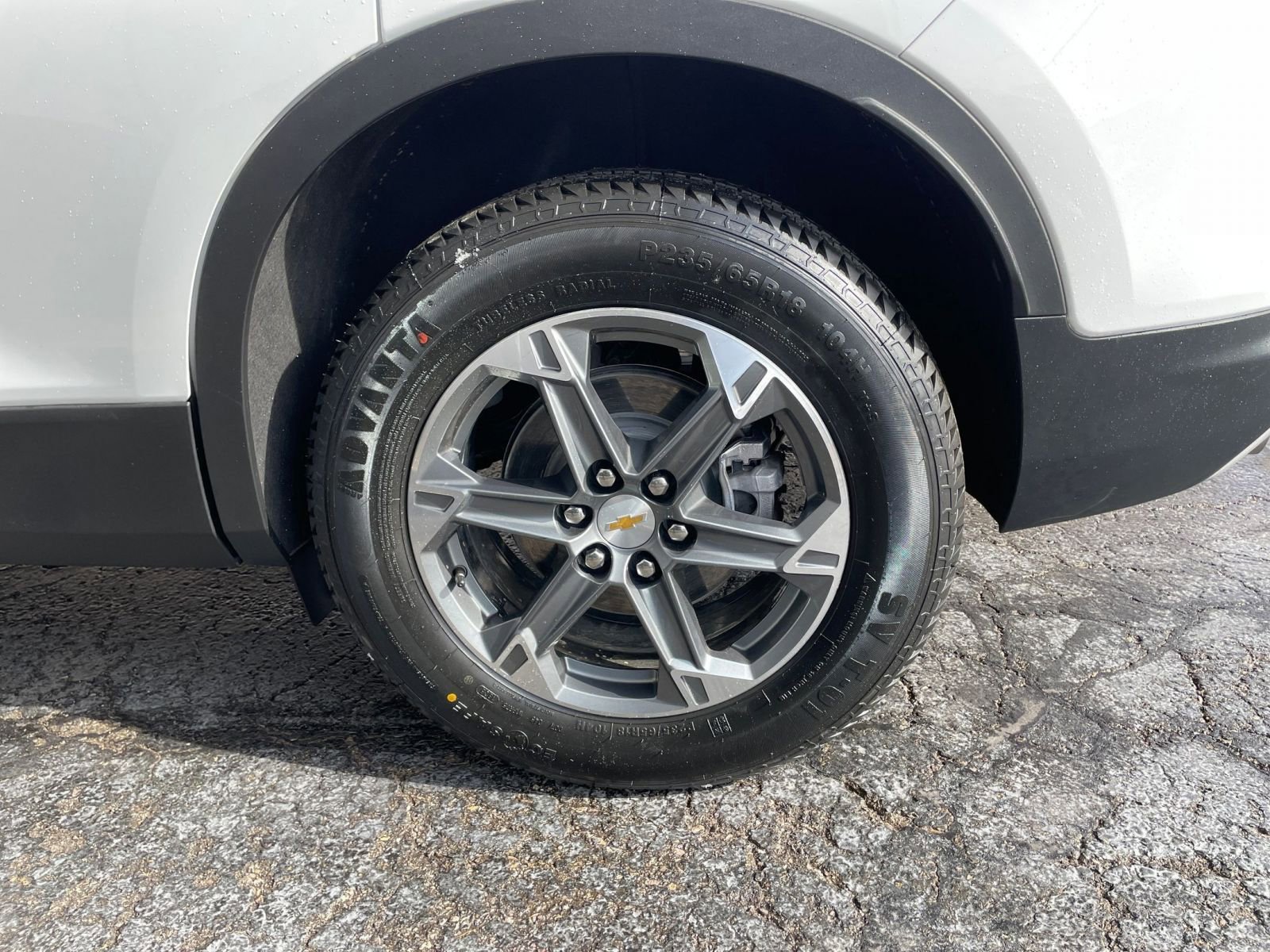 Thumbnail: 2025 Chevrolet Blazer - 32