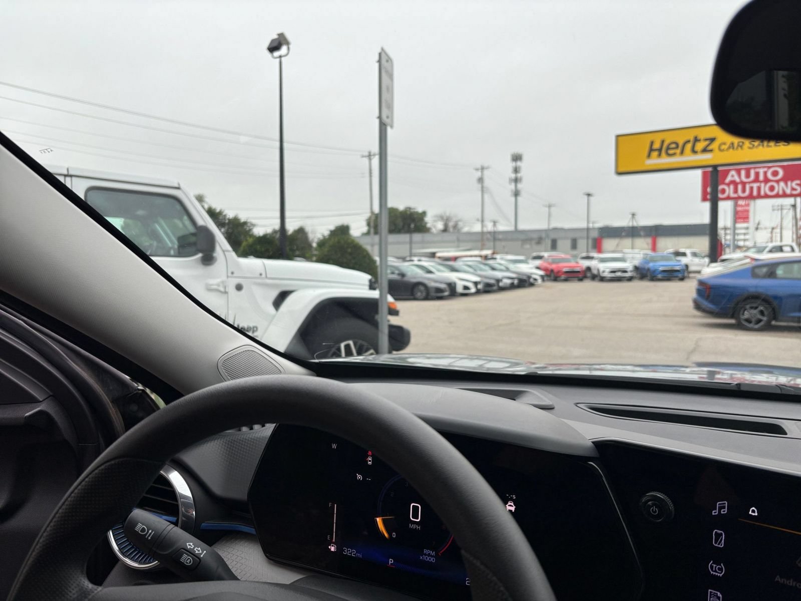Thumbnail: 2025 Chevrolet Trax - 33