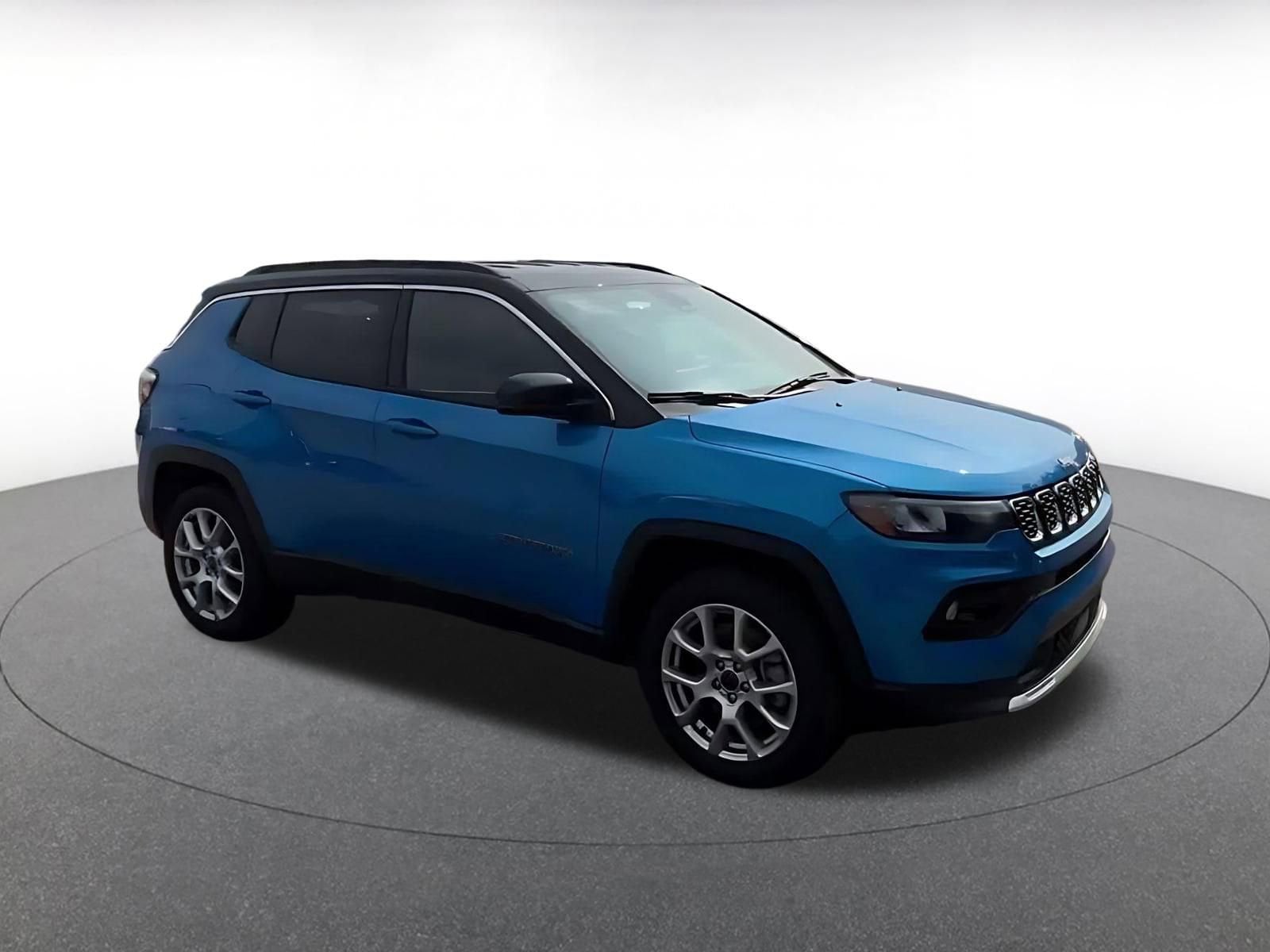 Thumbnail: 2025 Jeep Compass - 2