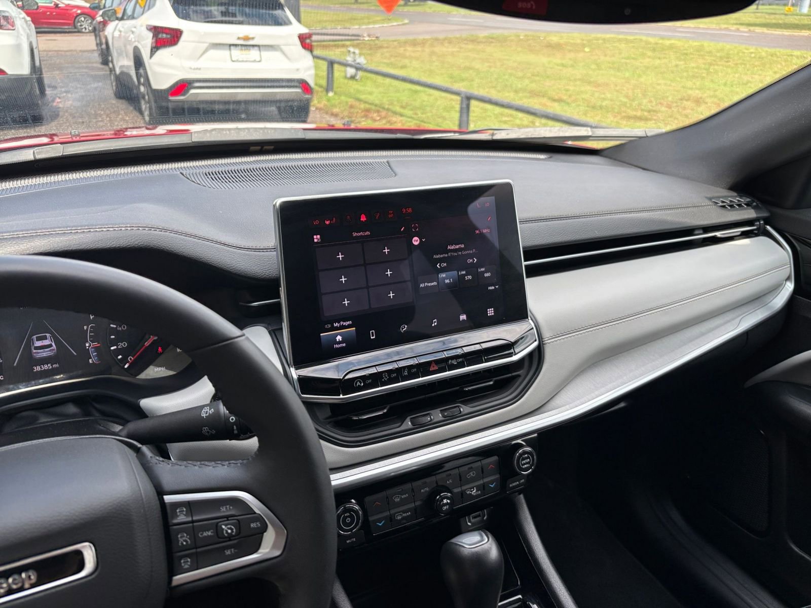 Thumbnail: 2025 Jeep Compass - 17
