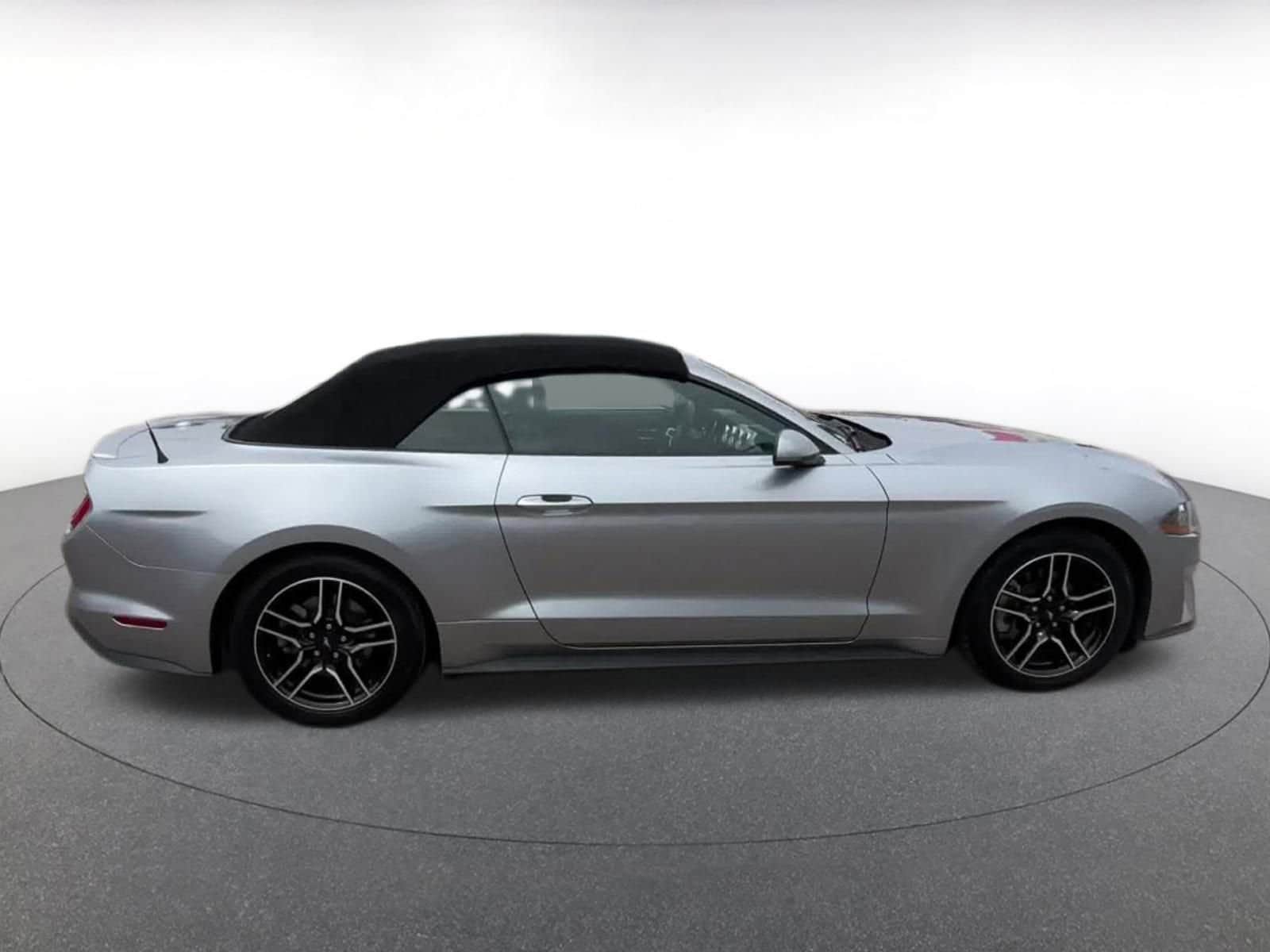 Thumbnail: 2023 Ford Mustang - 16