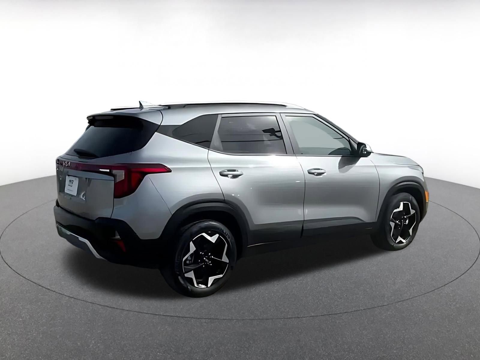 Thumbnail: 2025 Kia Seltos - 15