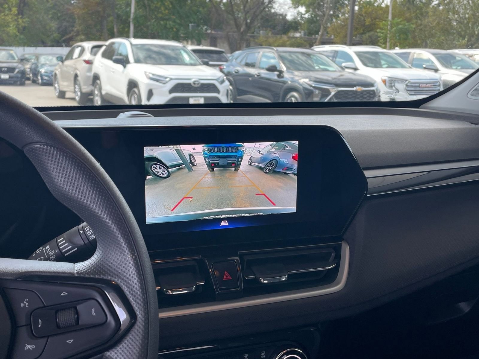 Thumbnail: 2025 Chevrolet TrailBlazer - 17