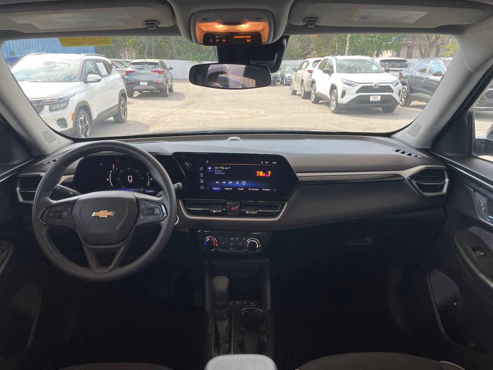 Thumbnail: 2025 Chevrolet TrailBlazer - 31