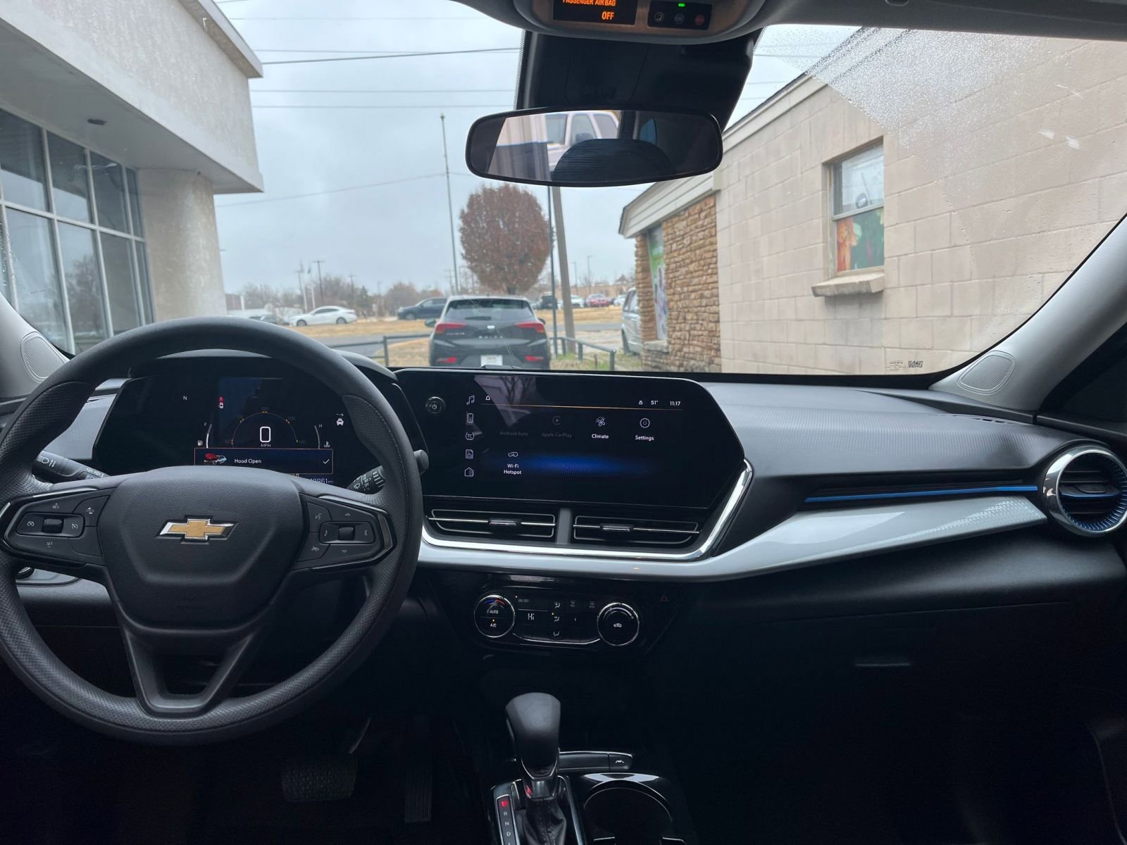 Thumbnail: 2025 Chevrolet Trax - 31