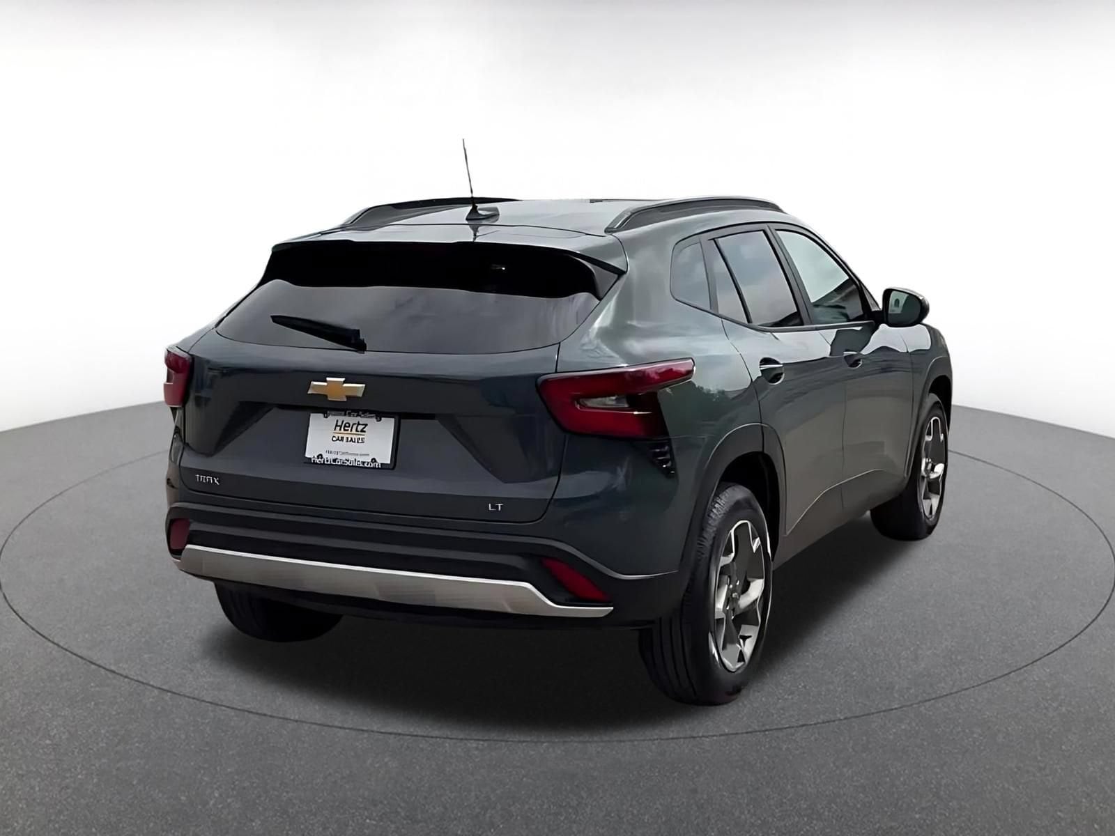Thumbnail: 2025 Chevrolet Trax - 14