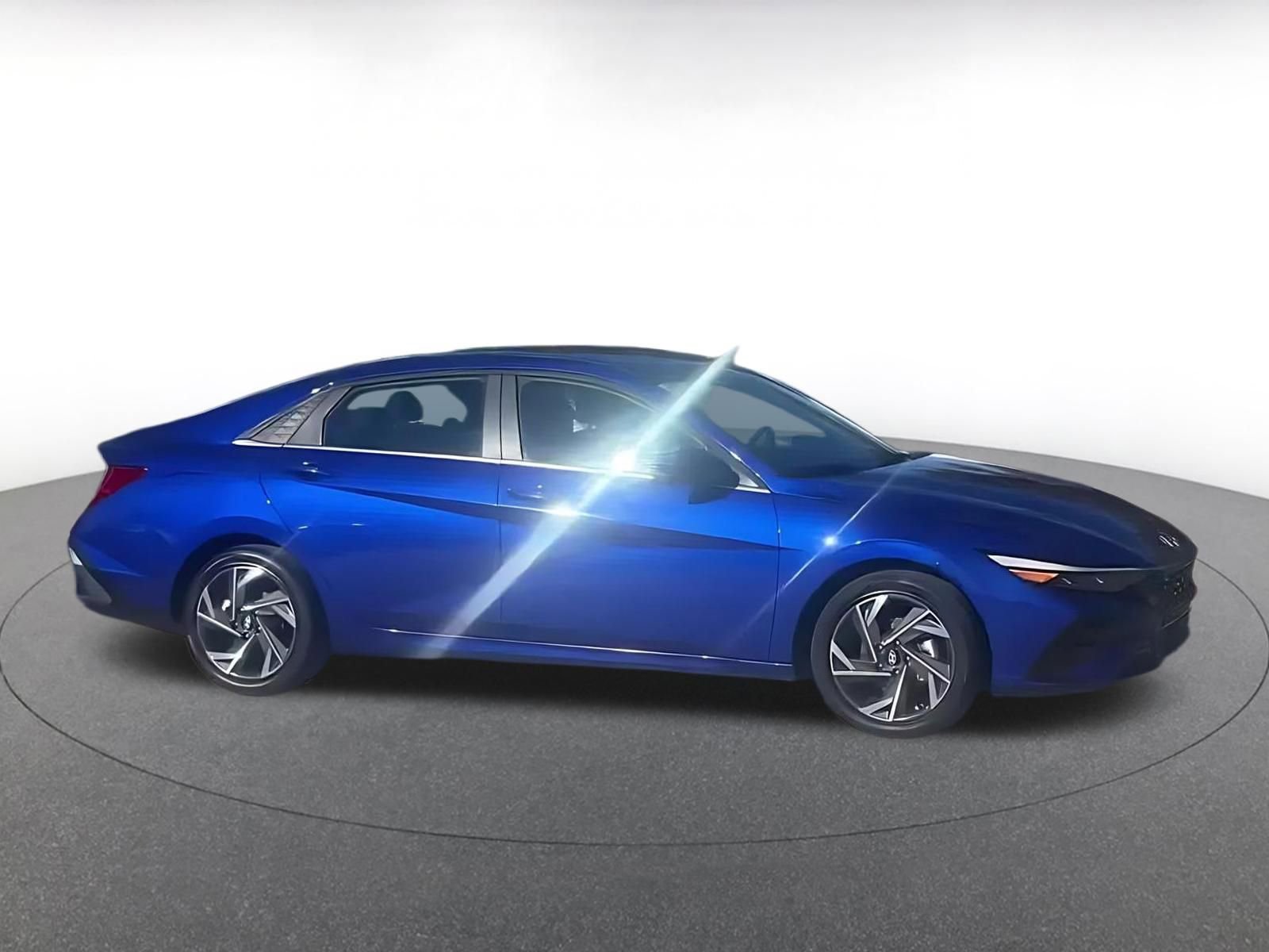 Thumbnail: 2025 Hyundai Elantra - 7