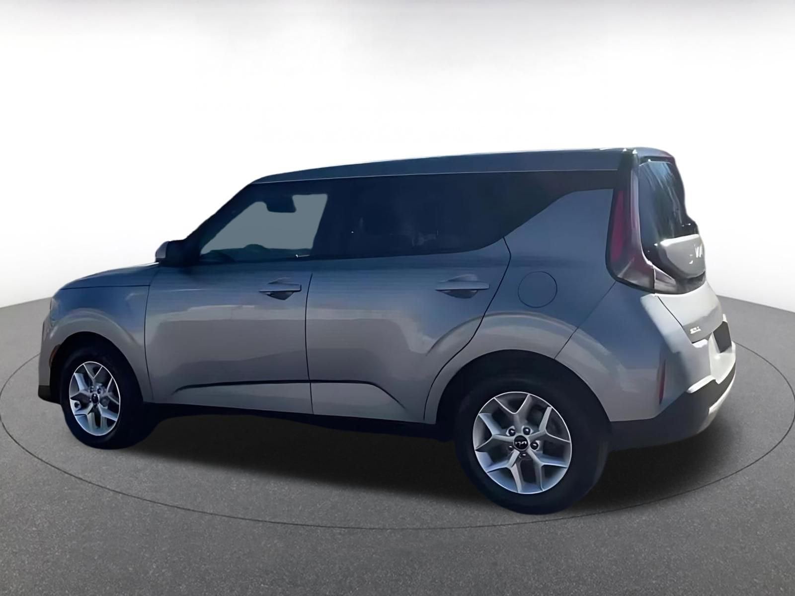 Thumbnail: 2025 Kia Soul - 10