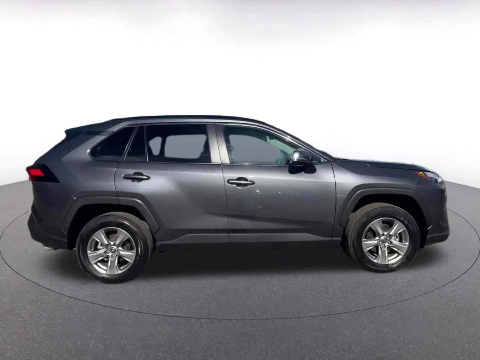 Thumbnail: 2025 Toyota RAV4 - 16