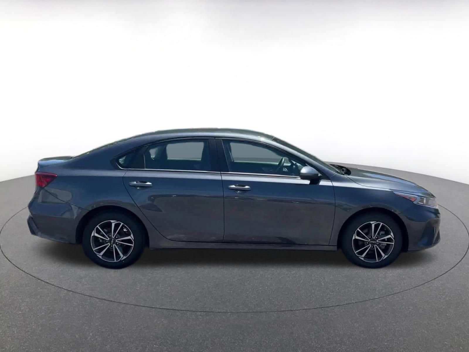 Thumbnail: 2024 Kia Forte - 20