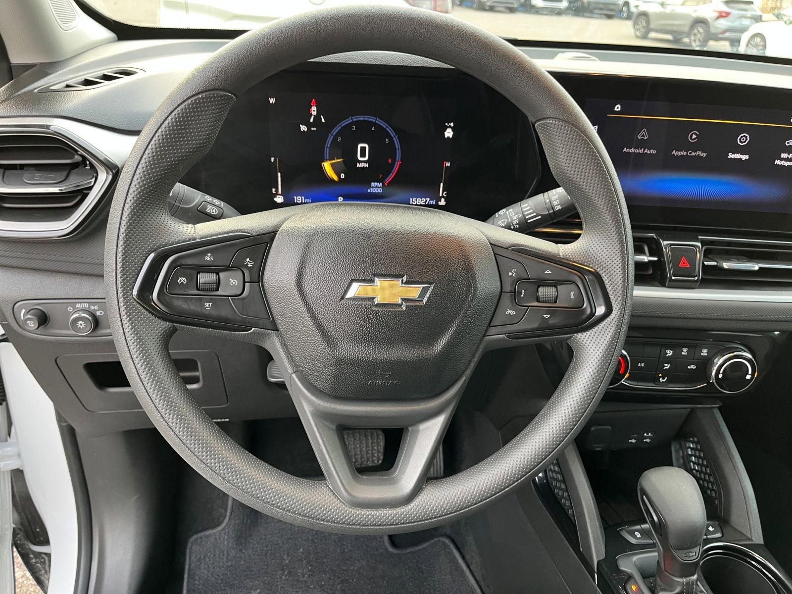 Thumbnail: 2025 Chevrolet TrailBlazer - 25