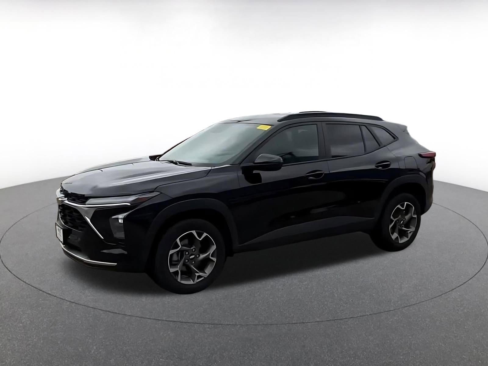 Thumbnail: 2025 Chevrolet Trax - 8