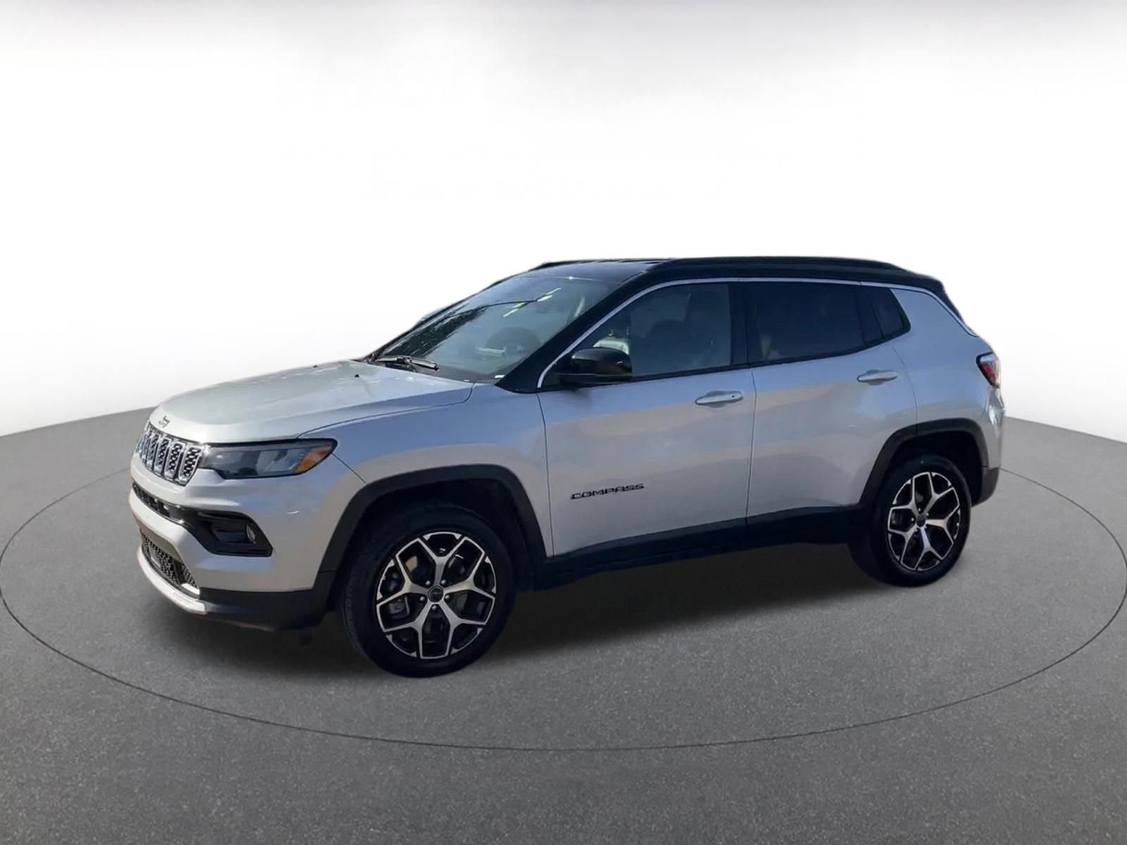 Thumbnail: 2025 Jeep Compass - 8