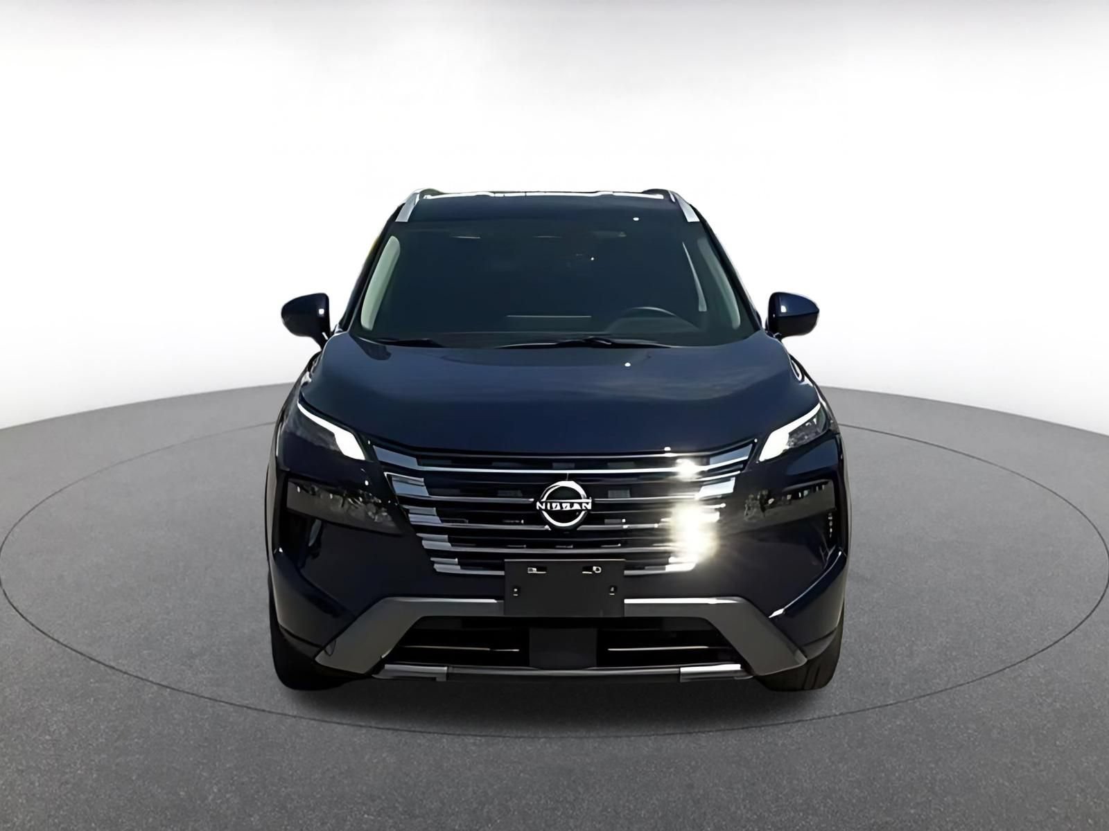 Thumbnail: 2026 Nissan Rogue - 4