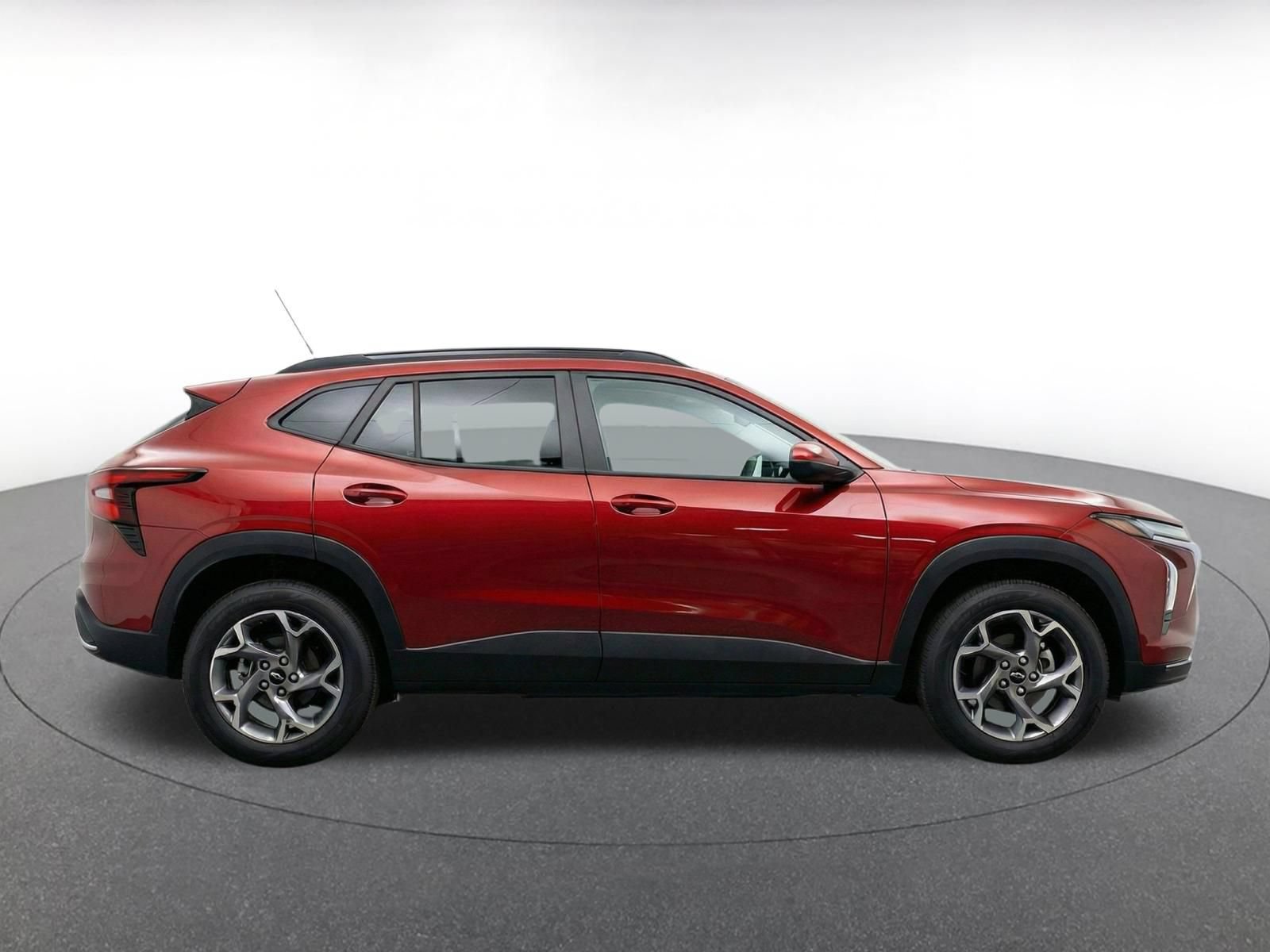 Thumbnail: 2025 Chevrolet Trax - 14