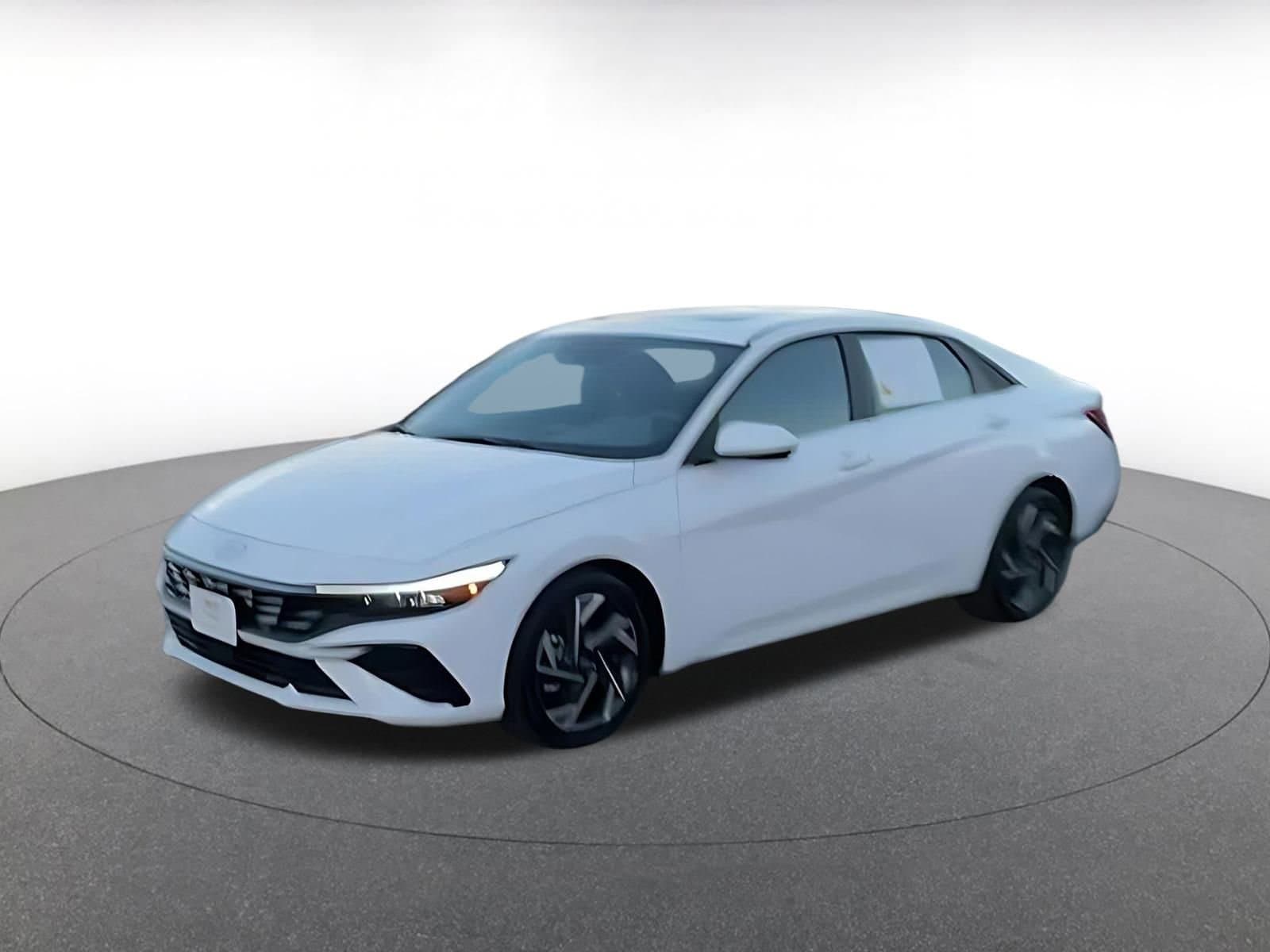 Thumbnail: 2025 Hyundai Elantra - 8