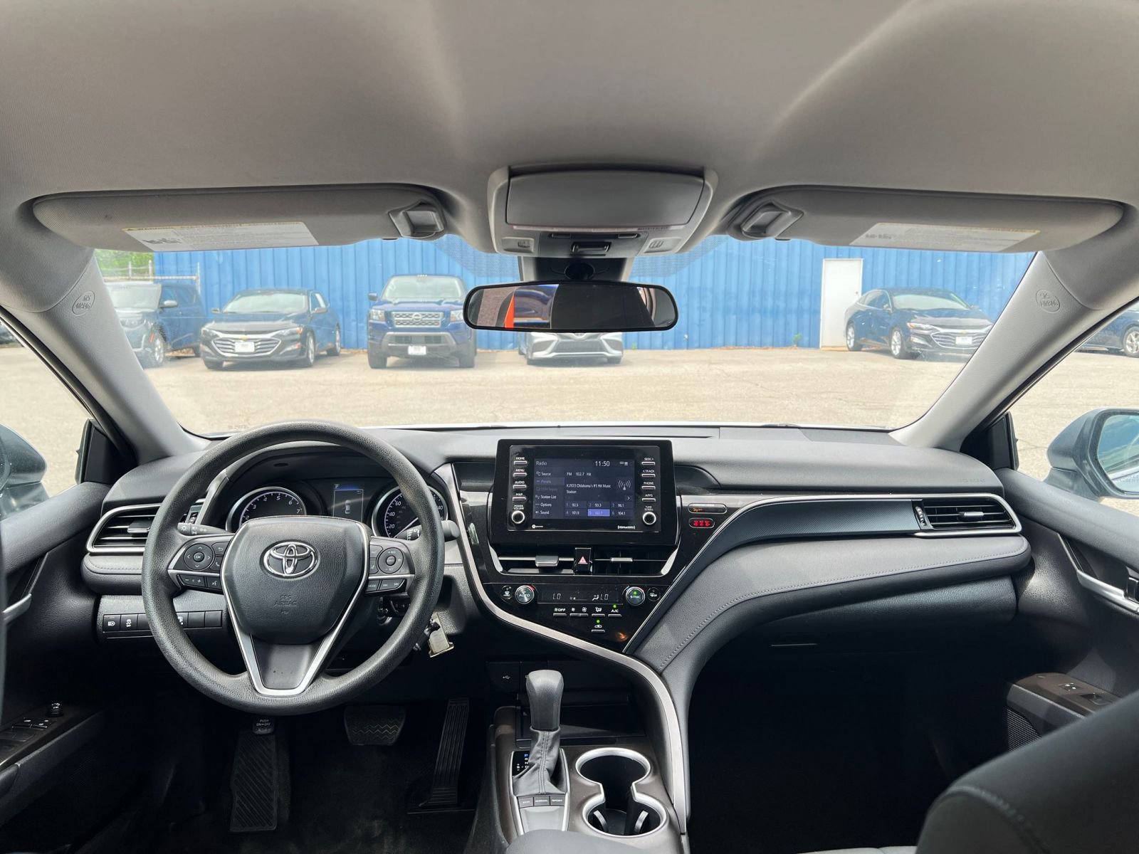 Thumbnail: 2023 Toyota Camry - 32