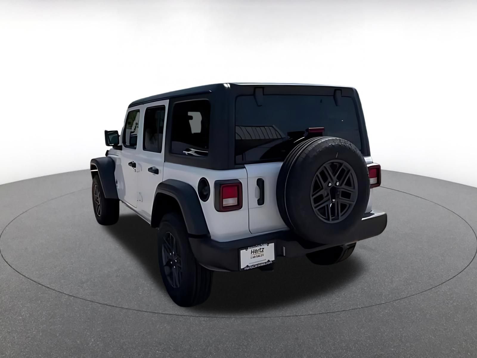 Thumbnail: 2025 Jeep Wrangler - 16