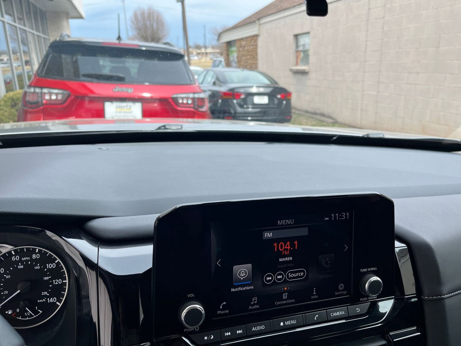 Thumbnail: 2025 Nissan Pathfinder - 17