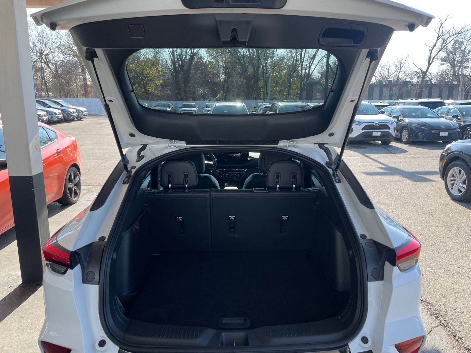 Thumbnail: 2025 Buick Envista - 29