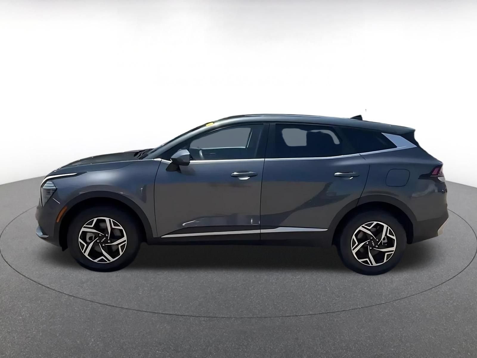 Thumbnail: 2024 Kia Sportage - 8