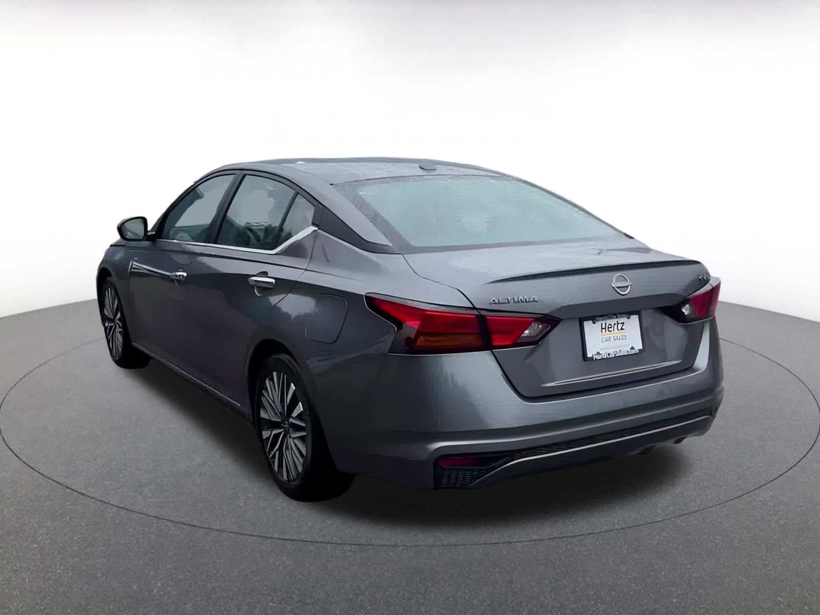 Thumbnail: 2024 Nissan Altima - 12