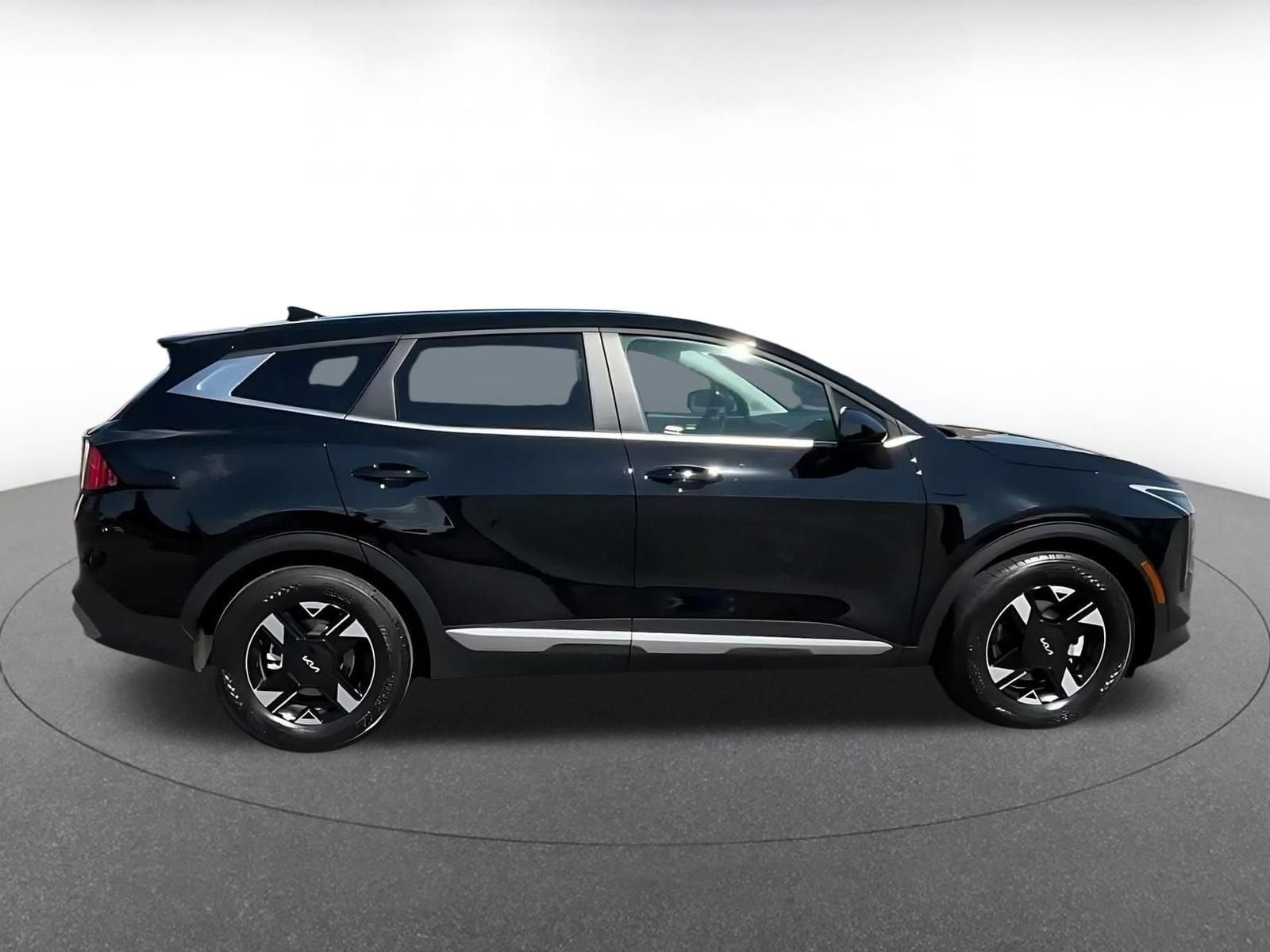 Thumbnail: 2026 Kia Sportage - 15