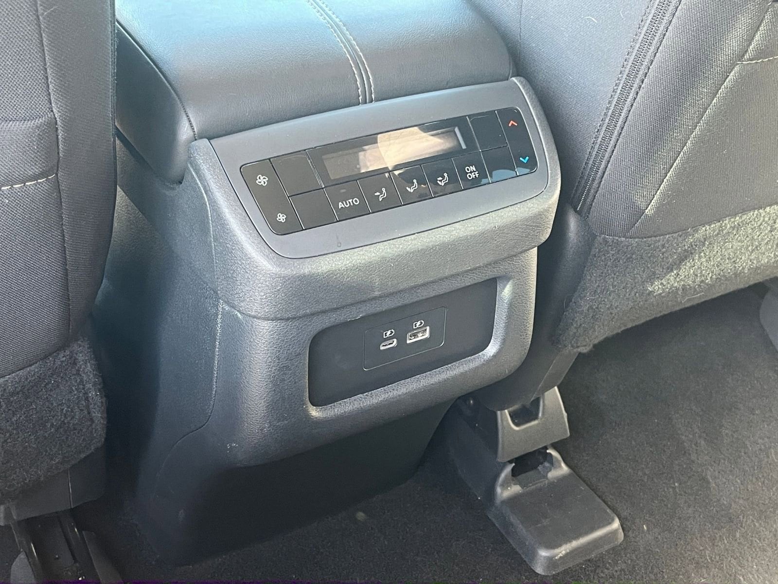 Thumbnail: 2025 Nissan Pathfinder - 24