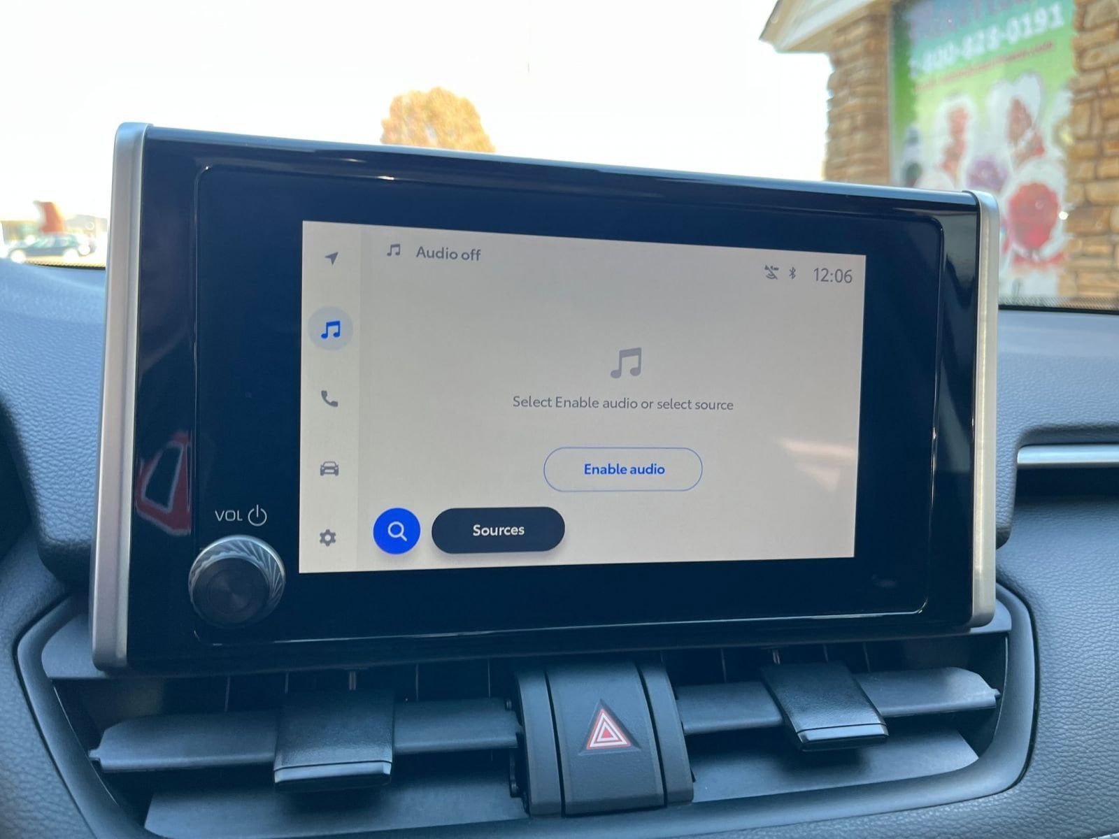 Thumbnail: 2025 Toyota RAV4 - 21