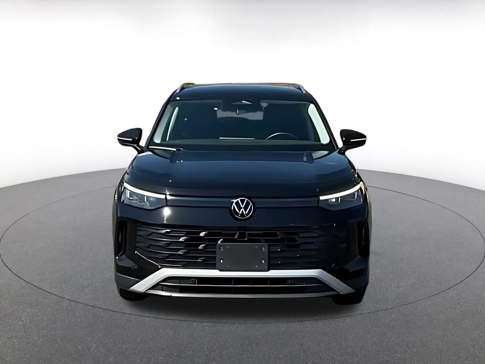 Thumbnail: 2026 Volkswagen Tiguan - 4