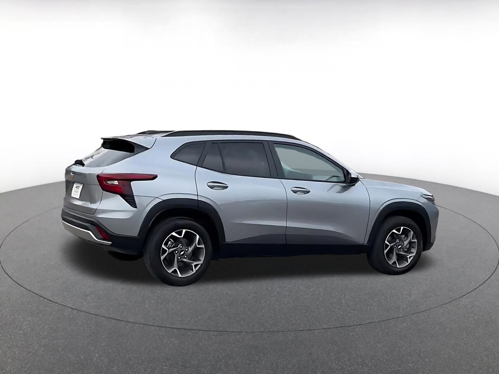 Thumbnail: 2025 Chevrolet Trax - 15