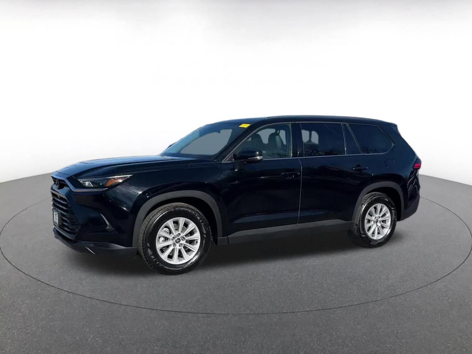 Thumbnail: 2025 Toyota Grand Highlander - 8