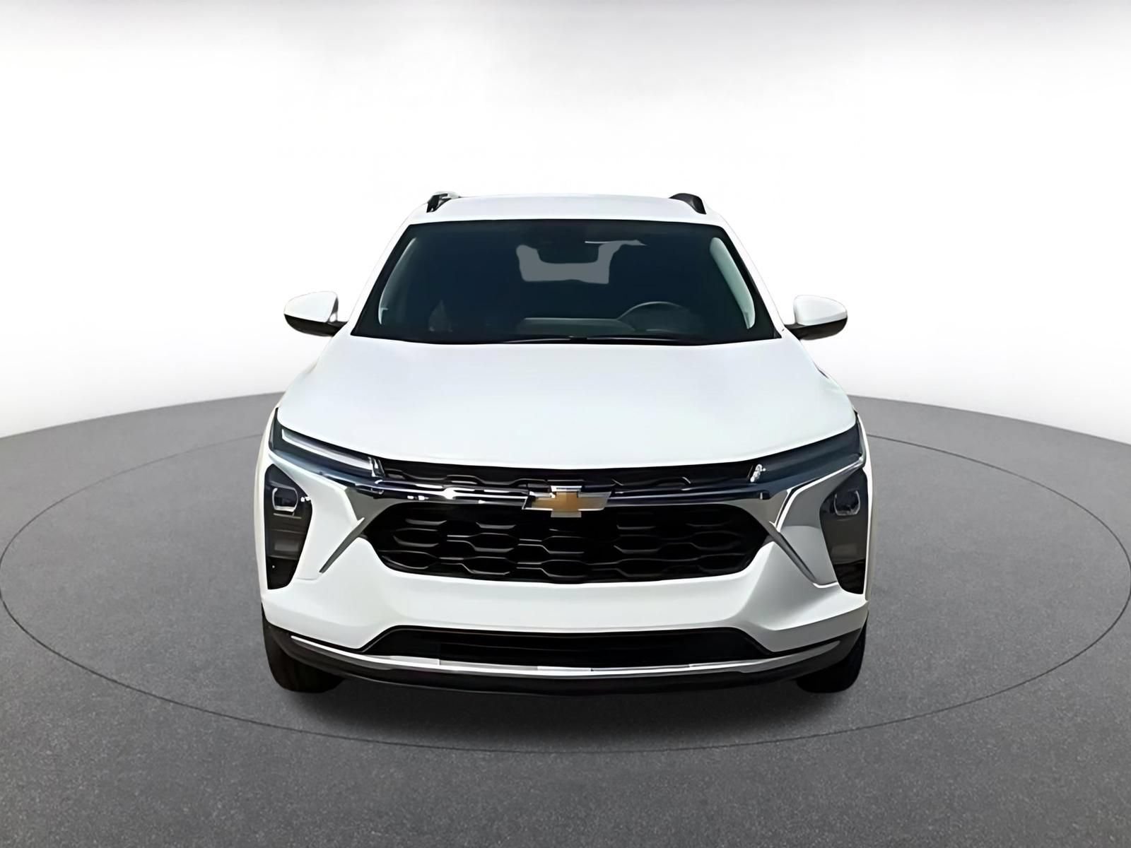 Thumbnail: 2025 Chevrolet Trax - 4